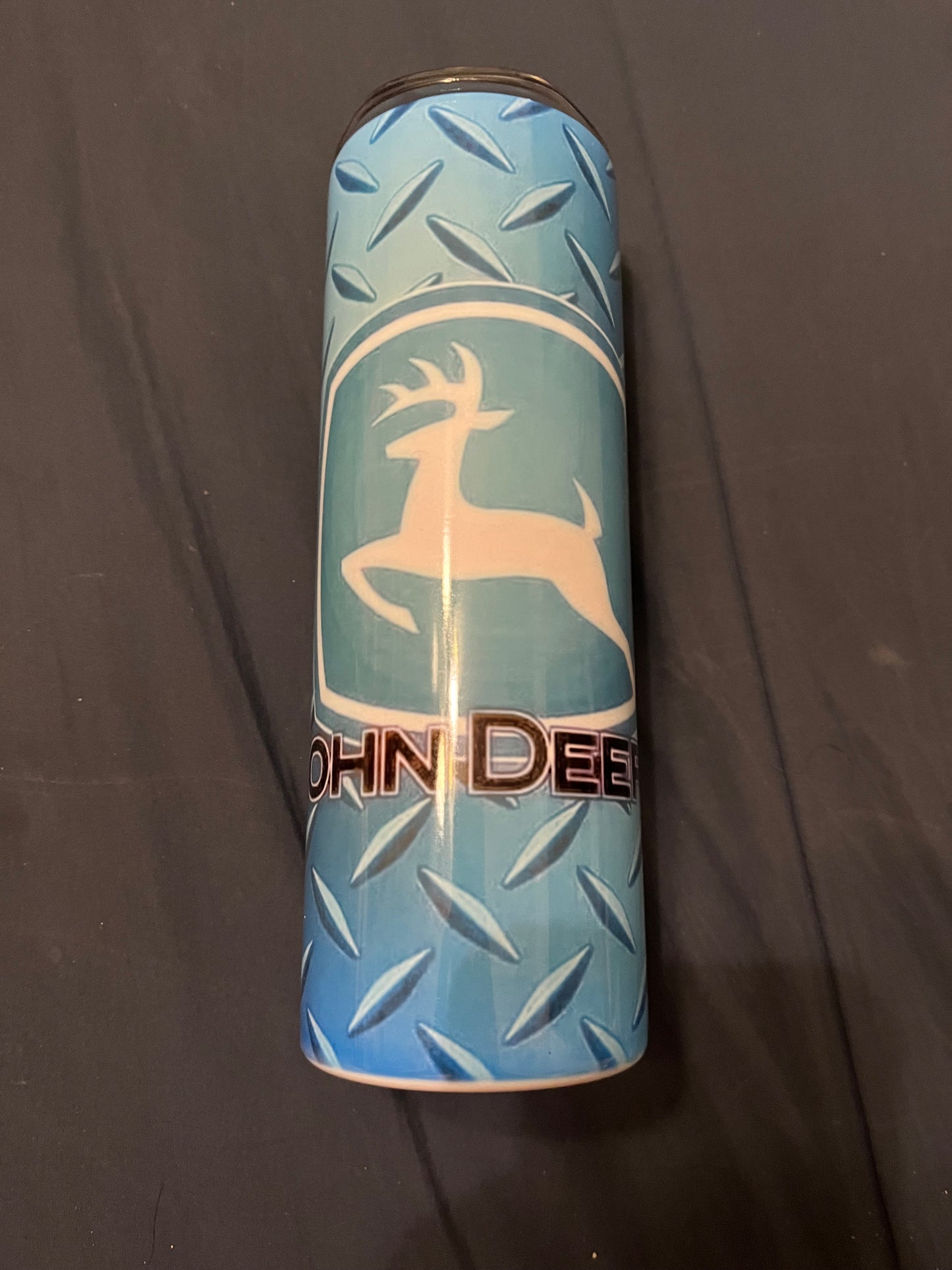 20oz: John Deer