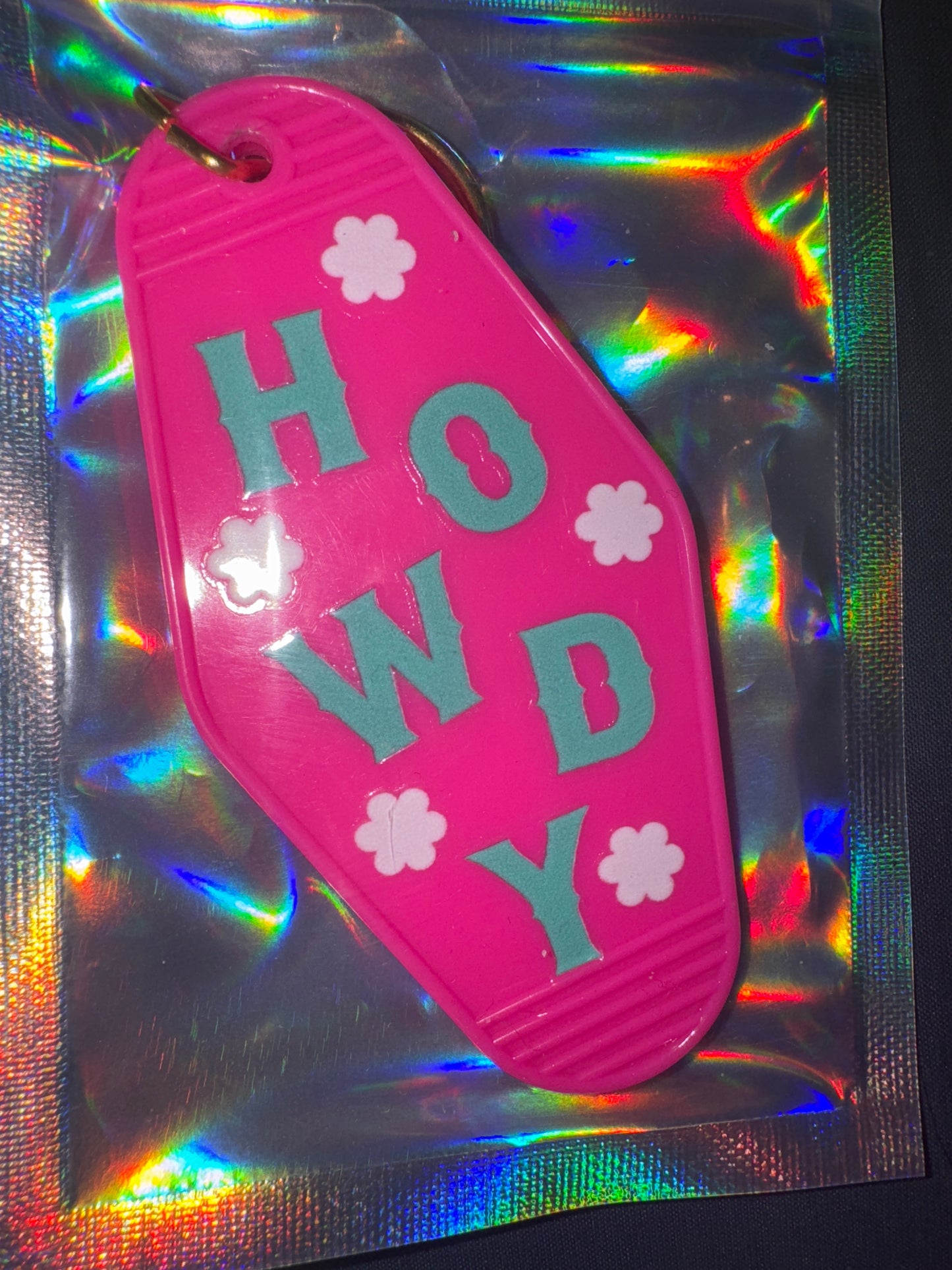 MOTEL KEYCHAIN: Howdy Flowers on Pink